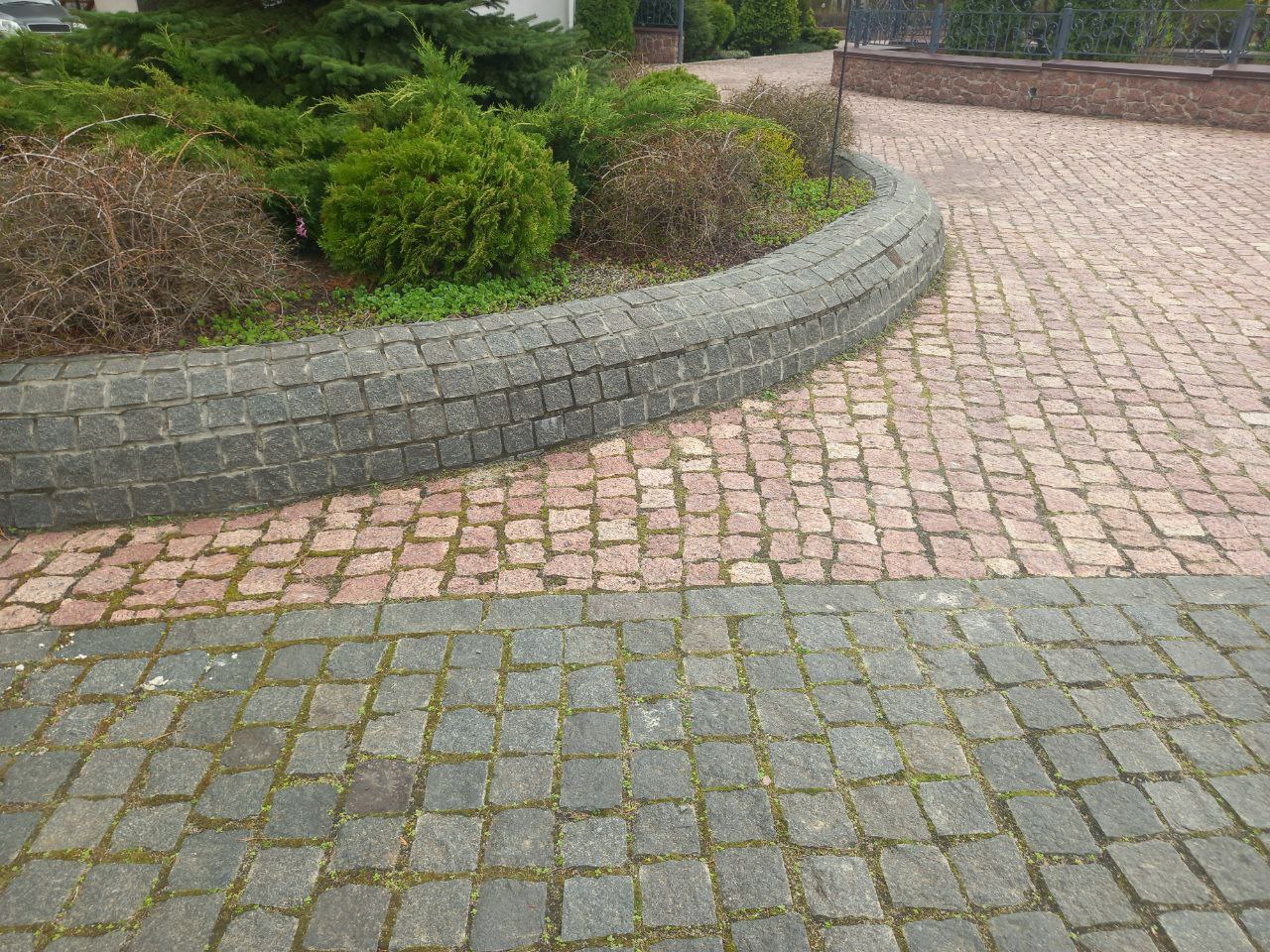 Полноколотая брусчатка из черного камня Габбро