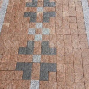 Sawn-split paving stone patterns