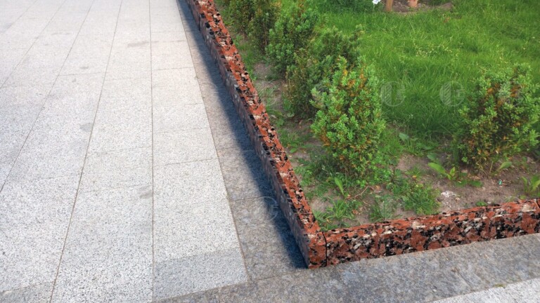 Curb from Kapustinsky red granite