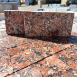 Red granite paving stone Rosso Santiago
