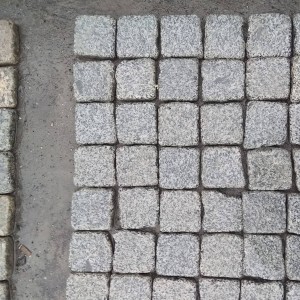 Paving stone from grey granite 10x10