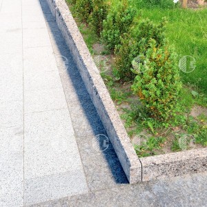 Curbs from granite