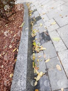 Randsteine aus grauem Granit Grey Ukraine