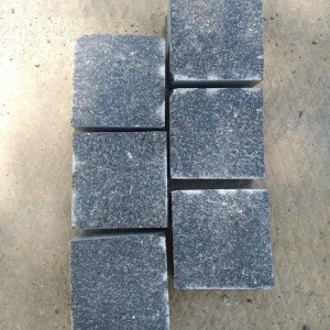 Sawn-split paving stones Gabbro