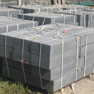 Gabbro stone curbs