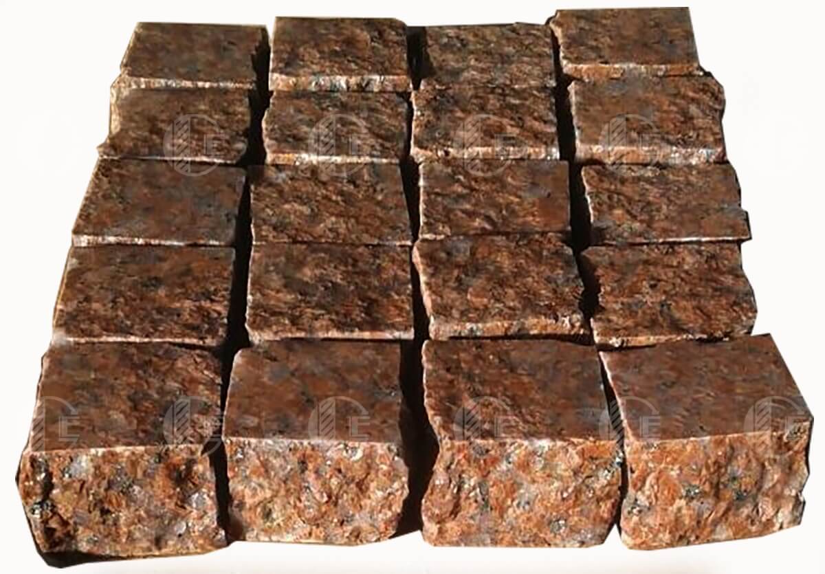 Sawn-split paving stone from red granite 10x10x3 cm