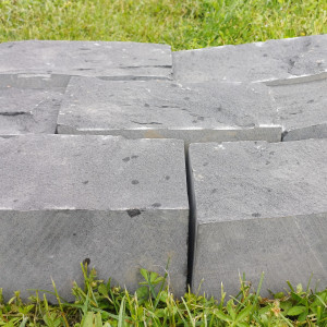 Basalt paving stone with format 20x10x10 cm