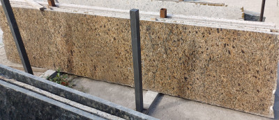 Slab of yellow granite Skifiya Gold