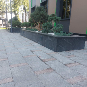 Flamed granite tiles Pantera Grey