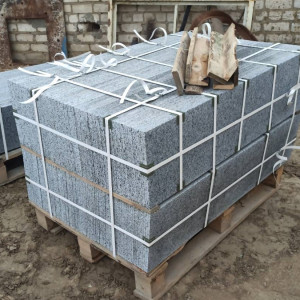 Flamed grey granite tiles