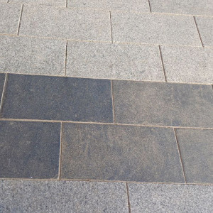 Flamed Gabbro black stone tiles