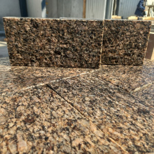 Yellow granite paving stone 20x10x3 cm