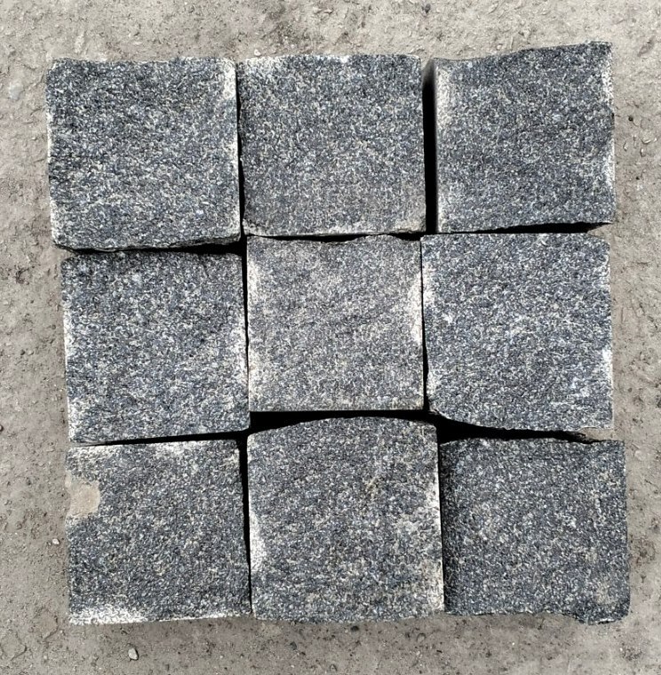 Black stone paving stone Gabbro 10x10x10 cm