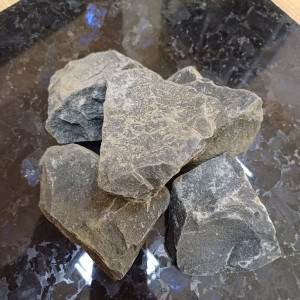 Natural stone filler for gabions with a fraction of 40-70 mm