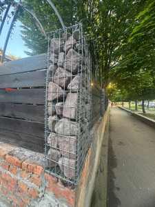 Wykorzystanie gabionów do dekoracji ogrodzeń