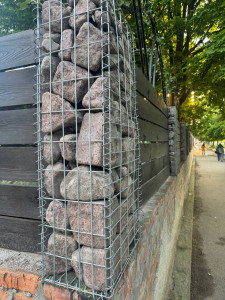 Zastosowanie gabionów w ogrodzeniach