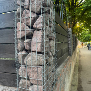 Use of gabions in fencing
