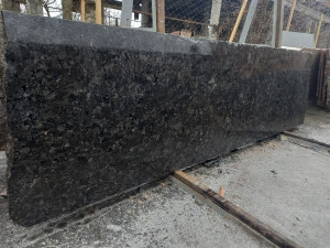 Slab of black stone - labradorite