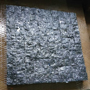 Black natural stone paving stones - labradorite