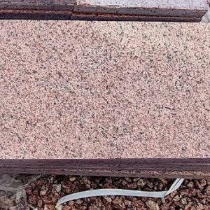 60 x 30 cm granite tiles