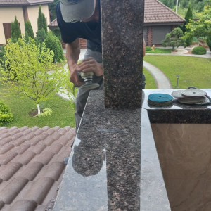 Polished brown granite tiles Star of Ukraine